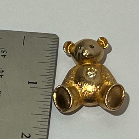 Lady Remington Teddy Bear Brooch Pin 1.5"L x 1.25"W x 0.25"H - Picture 3 of 12